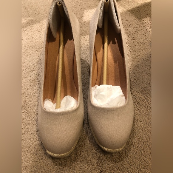 JCrew Canvas Espadrille Wedge NEW IN BOX - Picture 2 of 5